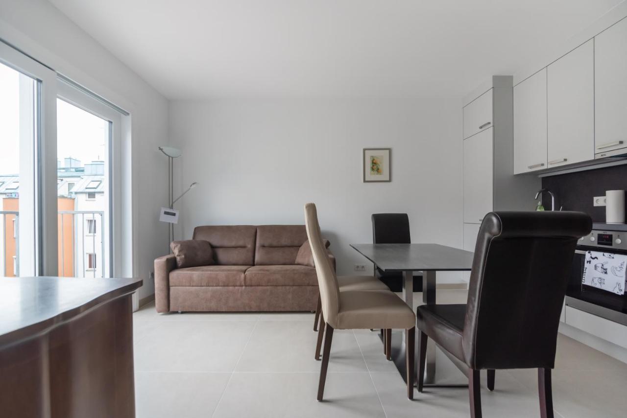 Appartamento Ruhig, Hell Und Neu Mit Garage Vienna Esterno foto