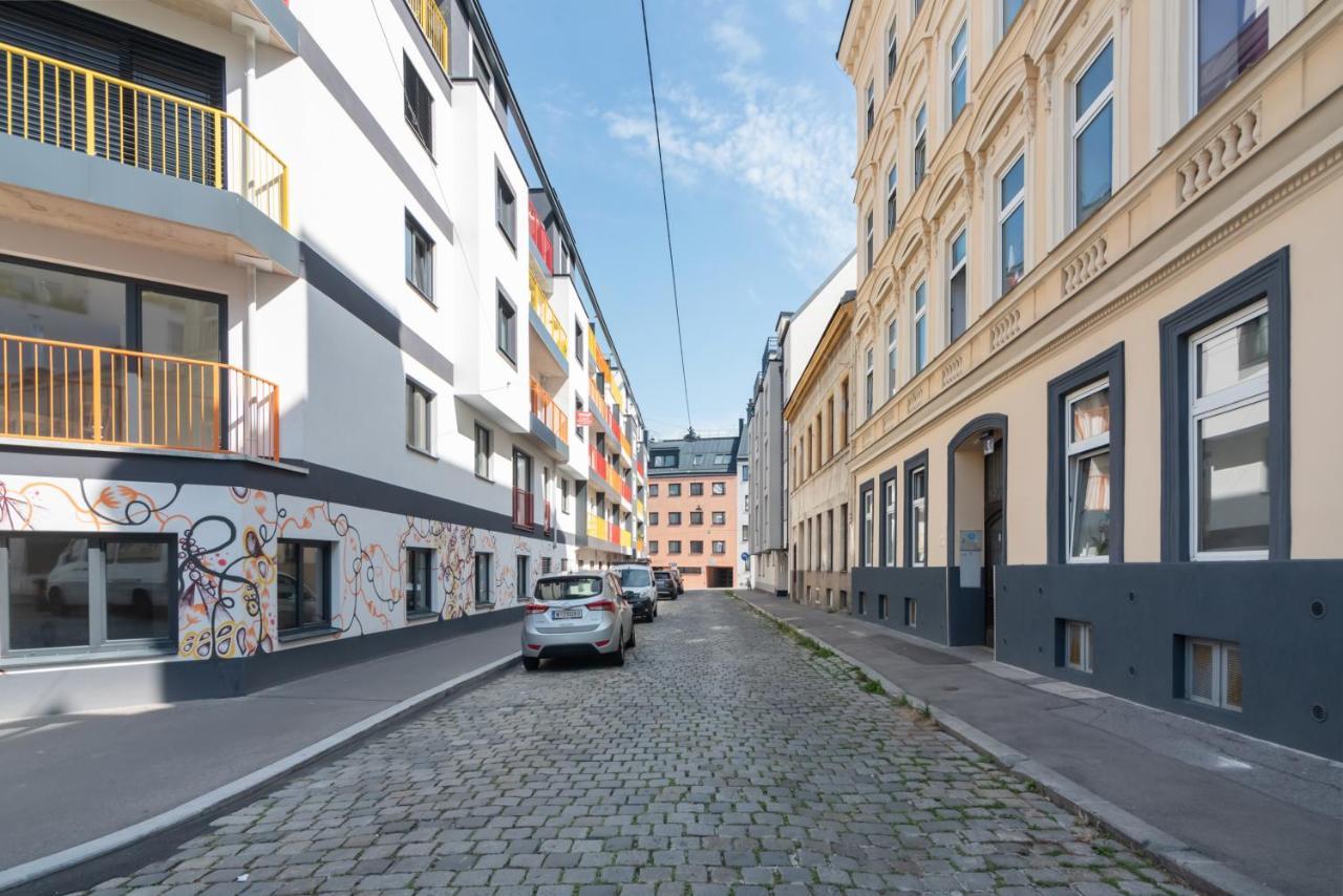 Appartamento Ruhig, Hell Und Neu Mit Garage Vienna Esterno foto